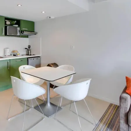 Apart Otel Privilege Saint Exupery