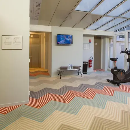 Lägenhetshotell Privilege Saint Exupery 4*