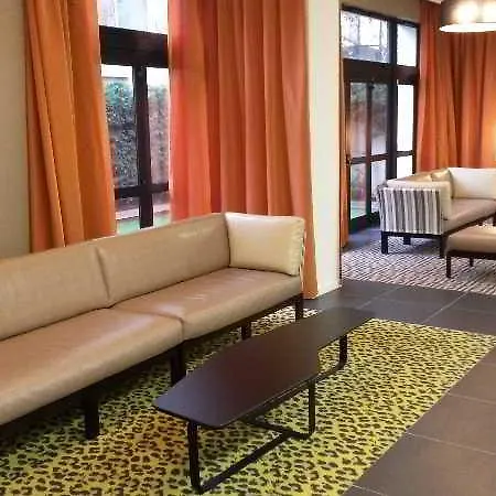 Apart-hotel Privilège Saint Exupéry